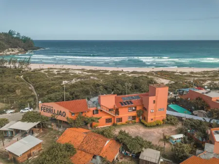 Ferrujão Pousada e Restaurante