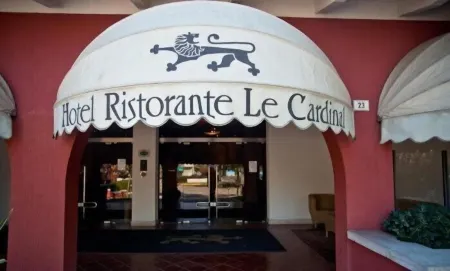 Hotel le Cardinal Отели в г. Нонантола