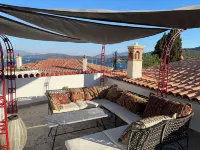 The Captains Residence. Poros. Presented by Lazy Daze Hotels in Poros