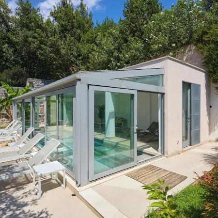 Hedera Estate, Villa Hedera III