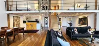 Superb Warehouse Conversion - 2 Bedrooms | 1.5 Bathrooms | Parking