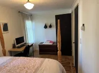 Kingston 3 Bedroom 1 Bath Near the Rondout