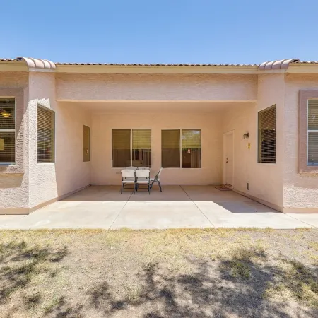 3 Mi to Santan Village: Home w/ Covered Patio