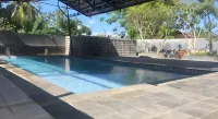 Wilo Hotel Bengkulu - С бассейном