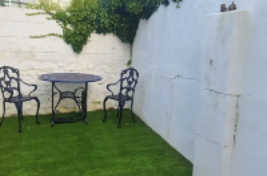 6 Guests-Free Public Parking-5 Min to Beach Hotels in 