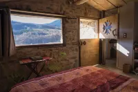 VIE d'Estive Hotels in Campan