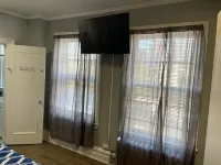 Empire Plaza View II