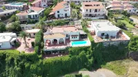 Villa Anna with heated swimming pool and panoramic terrace. Hotels near Hangar