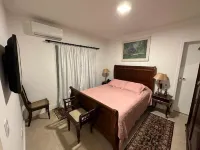 Espetacular e Charmosa Casa, Condomínio Fech, Ar, Spa+hidro, Piscina, Tv, Wifi,