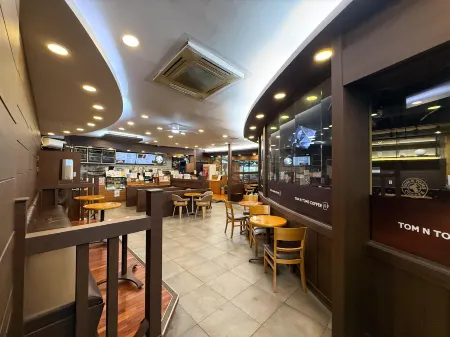 Mokpo Family Tourist Hotel