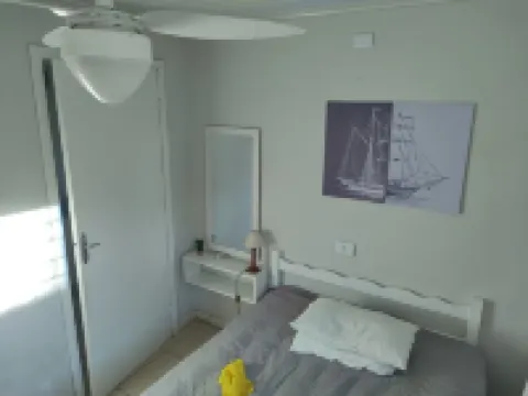 House in Guaratuba 70 meters from the beach