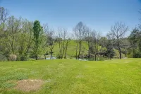 Waterfront Virginia Retreat w/ Canoe, Pets Welcome - Pet friendly