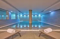 Hotel do Caracol - Bensaude Hotels - Pools