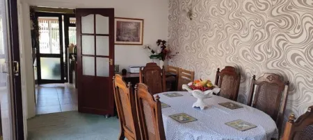 Palm Bay's Luxury Bungalow-Self Check In & Parking