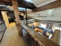 Stay at the Original Feed & Grain Building on Main Street in downtown Timnath Các khách sạn ở Timnath