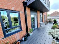 Luxury 2-Bedroom Service Apartment with Balcony