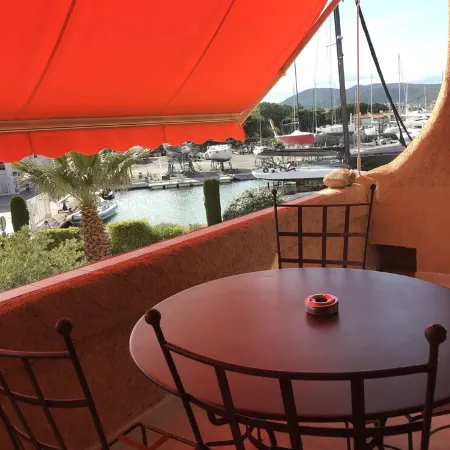 New- Beach 2min, Direct accès marina, 2km from Saint-Tropez