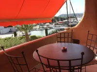 New- Beach 2min, Direct accès marina, 2km from Saint-Tropez Hotels in Cogolin