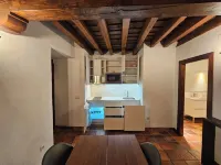Ground Floor. House, apartment of 100 m. in the center of Pedraza, without stairs Hoteles en Pedraza