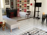 "Au nom de la Rose", Beau 3 Pièces en Centre-ville Hotels in Provins