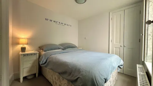 Seaside Bliss – Ground Floor 2-Bed Apartment with Stunning Sea Views