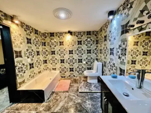 LOVLY CONDO APART AT VIVYMITCHEL Отели рядом с достопримечательностью «Sainte Anne Church»