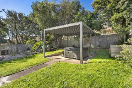 Seachange Shoal Bay Отели рядом с достопримечательностью «Tomaree Head Summit walk»