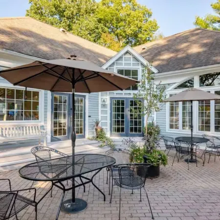 Luxe Condo in Norwich Less Than 3 Minutes From Mohegan Sun