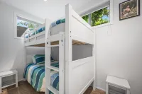 Pacific Ocean Breezes