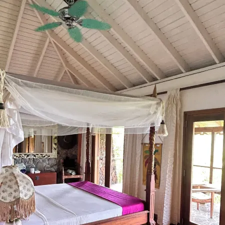 Superb house with idyllic views - 5min from the beach - close to bars & rest