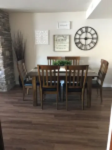 Cozy 2-bedroom, 2-bath condo at Peterson's Waterfront on Lake Chelan.