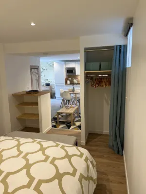 Beautiful independent guesthouse in the heart of the Drôme Provençale