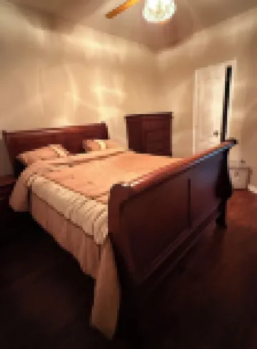Tranquil Escape on Crooked Ridge in the City of Lakes