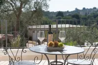 Trullo Mamamè Hotels in Cisternino