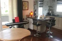 Haus im Haus mit Garten, zu Fuss zum Strand Các khách sạn ở La Garde