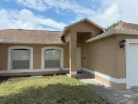 Clean House - BBQ + Pool - Billiards Near Disne Hotels in Poinciana