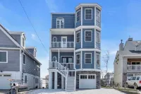 Waterfront living in this completely renovated waterfront home! Hotels in Brick