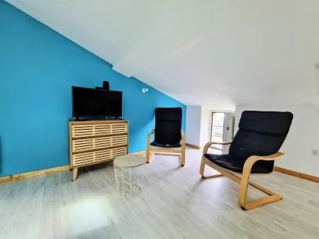 Studio Hyper-centre Dans un Immeuble Classé Отели в г. Перигё