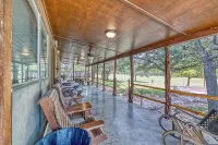 Ringers Lodge   Spacious 6-bedroom house on the River in charming Concan