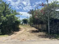 VILLA SWIMMINGPOOL AND SEASIDE 4 bedrooms 3 bathrooms Hotels in 