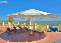 15 minutes to the sea, your vacation paradise in the middle of an olive grove! Các khách sạn ở Tortosa