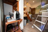 Apartment with heated pool inside, 10 min from the sea, Pet Friendly