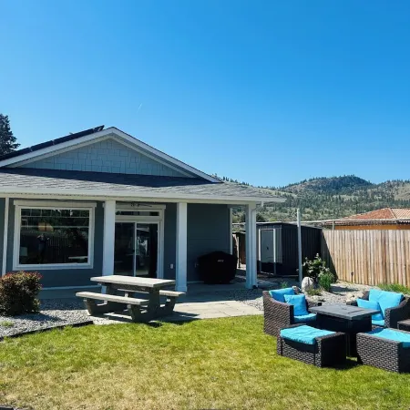 Wine Country Home w/ Hot Tub & Views | Vino Villa