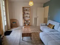 House 3 bedrooms, quiet, garden, view, near Sarlat 聖瑞利安德朗蓬住宿飯店