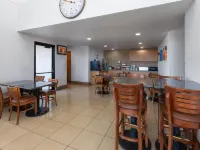 Super 8 by Wyndham Tucson/Grant Road Area AZ Hotéis em Tucson
