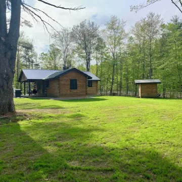 Luxury log cabin in Bartlett, perfect for family or friends in the White Mtns