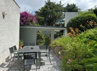 CALIFORNIAN VILLA 5 MINUTES FROM THE PALAIS DES FESTIVALS