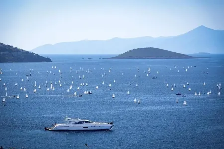 Magical view, private pool, stylish