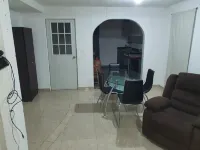 Subdivision and private house, 30 minutes from Tecamac airport Ojo de Agua 호텔