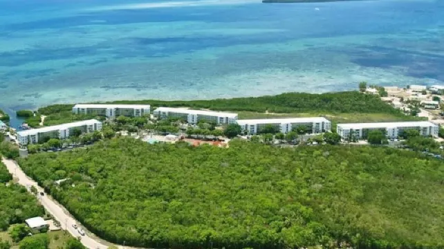 Stylish & Comfortable Condo with Breathtaking Views – Fully Remodeled Dec 2024